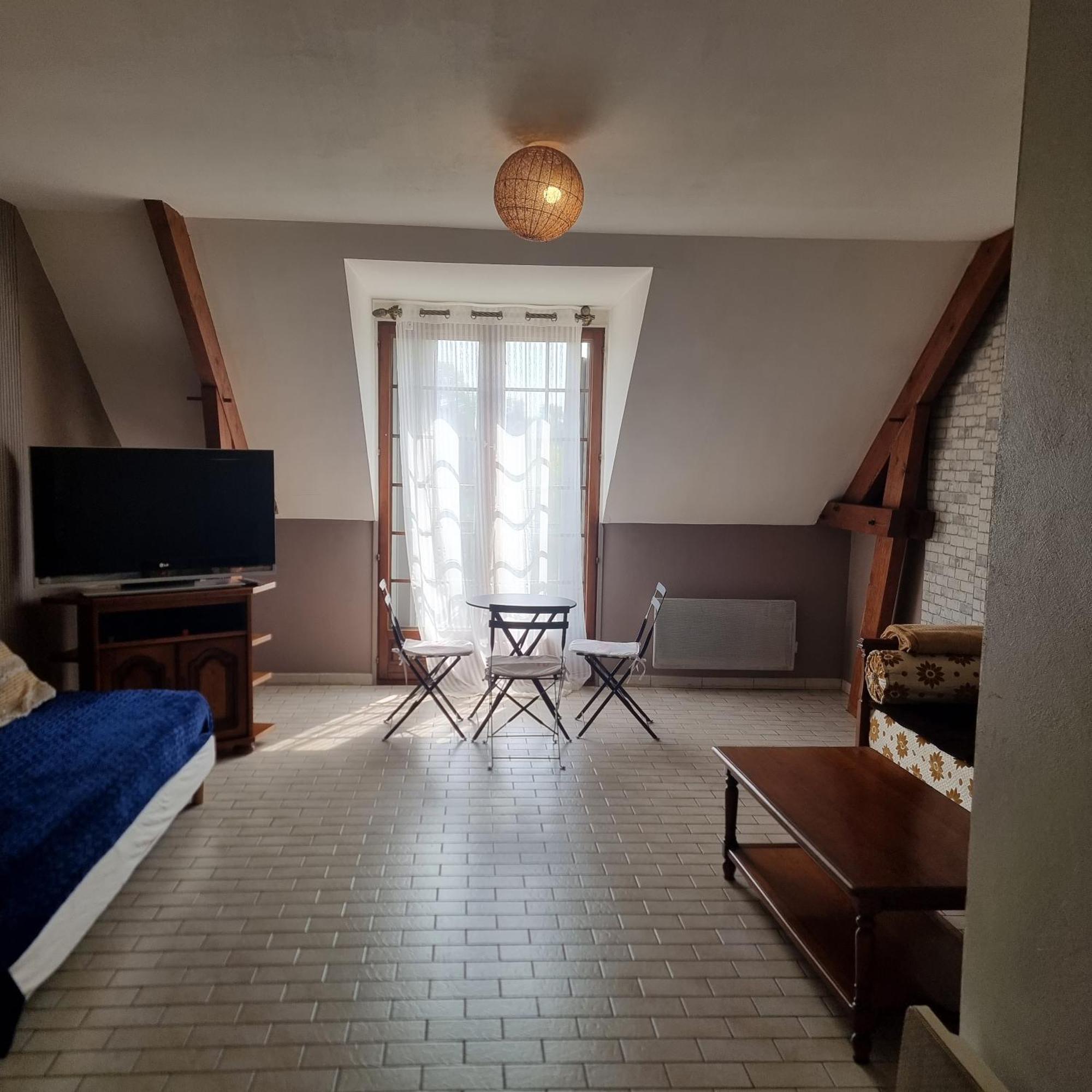 Apartamento Pres De Disney, Au Vert Et Calme Precy-sur-Marne Exterior foto